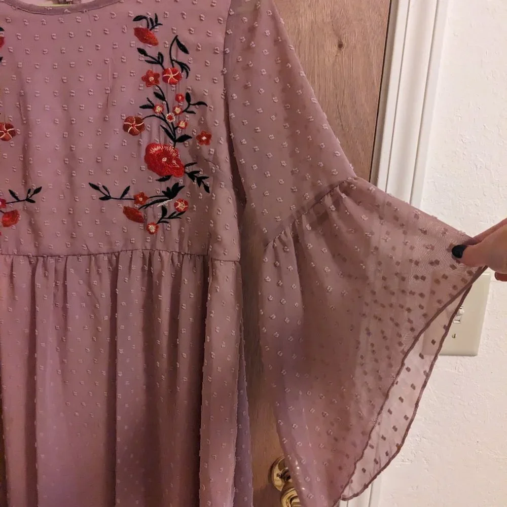 embroidered chiffon dress - Picture 1 of 5
